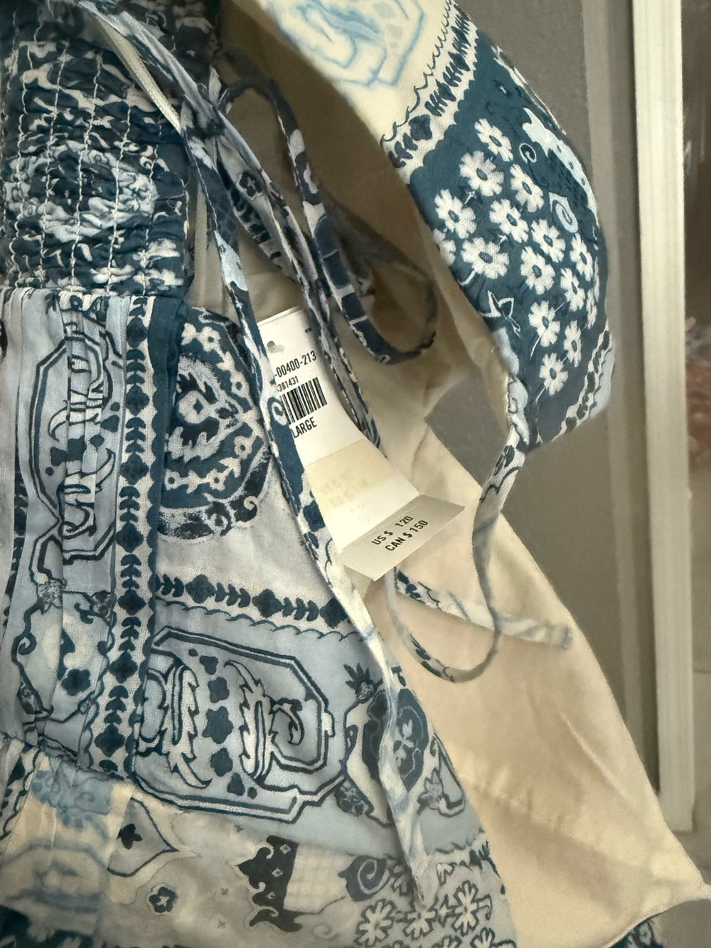 Blue and White albercrombie &fitch
